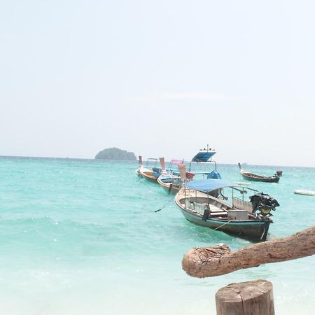 Captain Yut'S Bangalows Koh Lipe Eksteriør billede